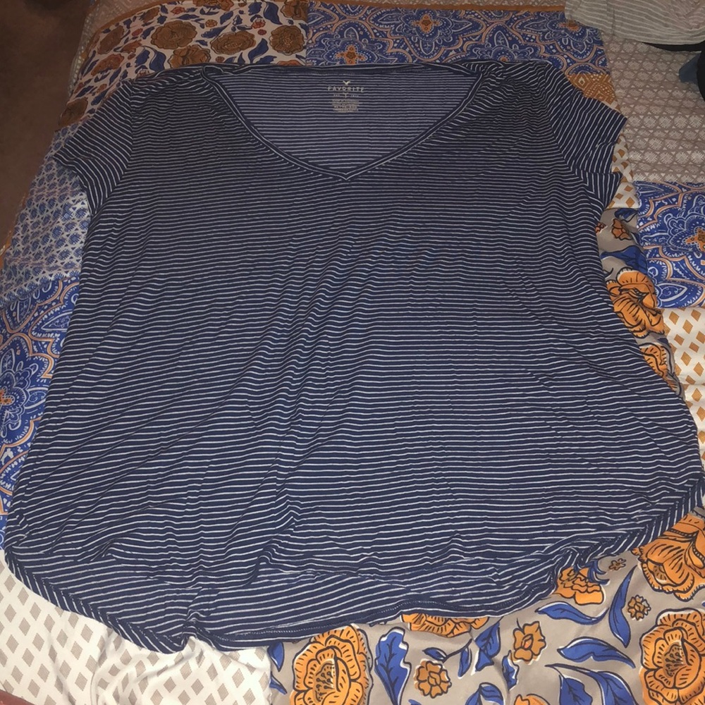 American eagle favorite t